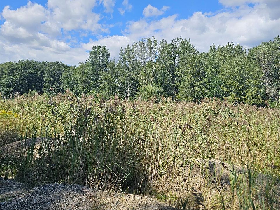 1st image of 19330 Gudith Rd