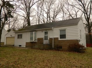 2360 Schubert St, Cuyahoga Falls, OH 44221