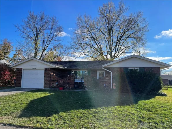 1036 Nutmeg Sq S, Troy, OH 45373