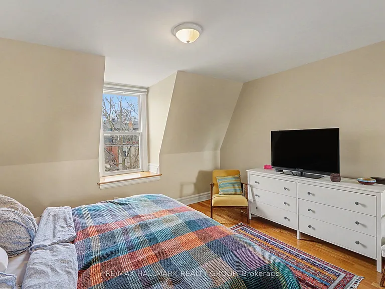 34 Lewis St — Photo 25