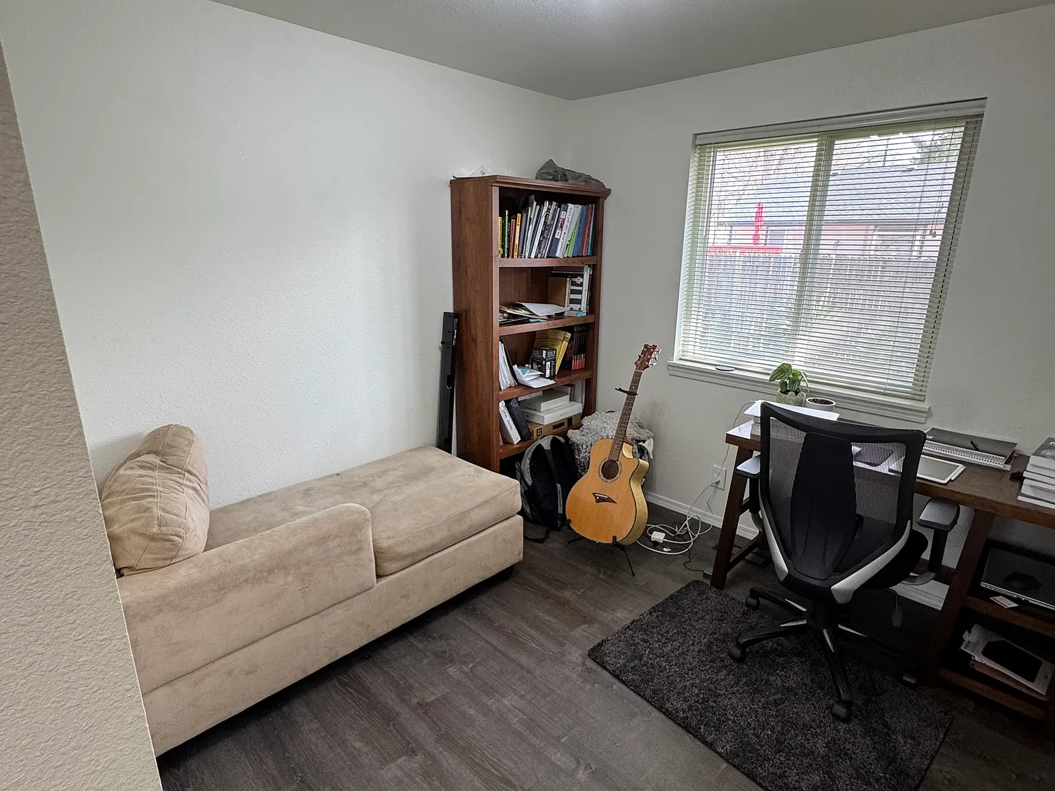 3 bed, 1080 sqft, $2,375 — Photo 2
