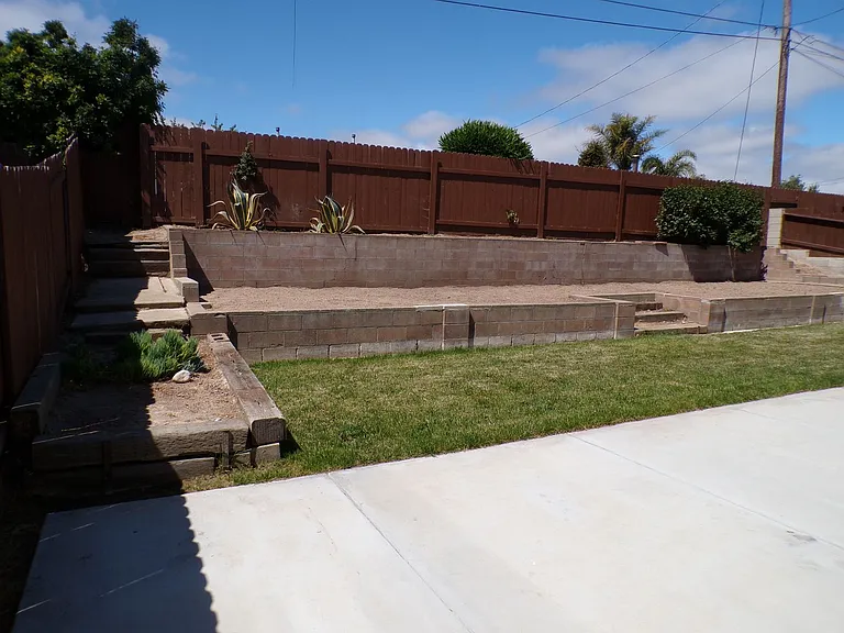 3930 Neptune Ave — Photo 19