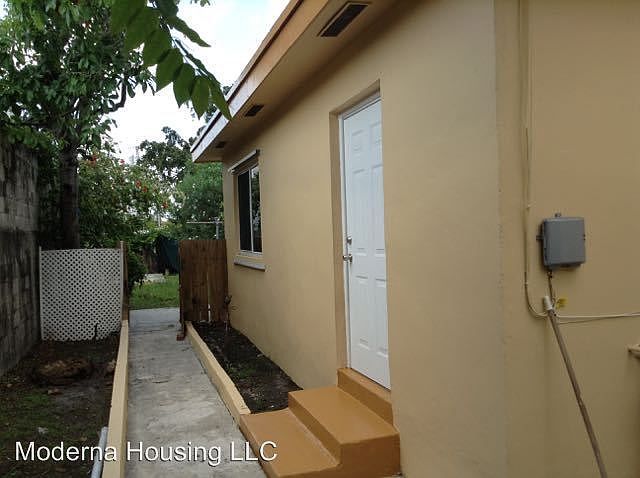 1st image of 1661 NW 16th Street Studio Unit With