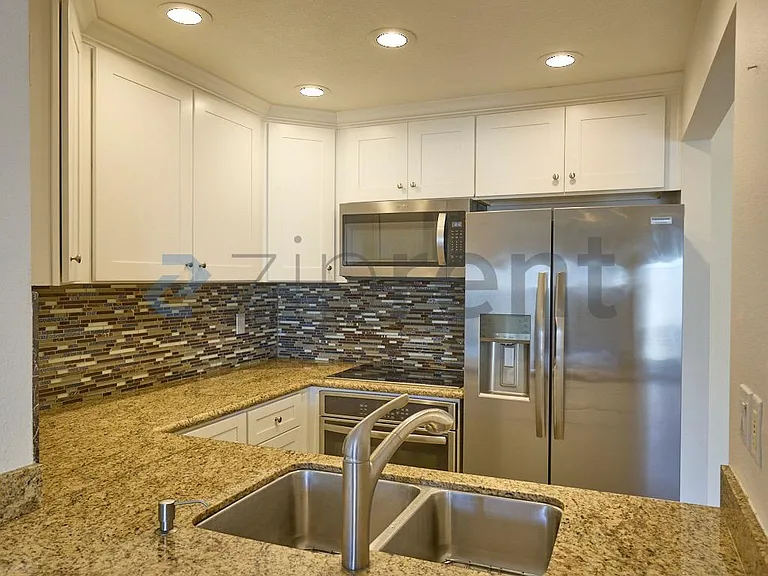 25761 Le Parc #87 — Photo 4