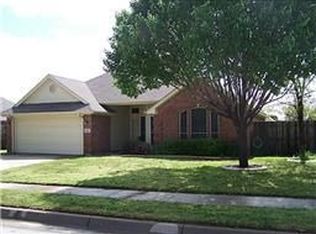 544 Arbor Ln, Burleson, TX 76028