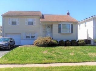 836 Niles Rd, Union, NJ 07083