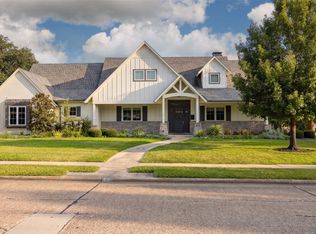813 Clearwater Dr, Richardson, TX 75080
