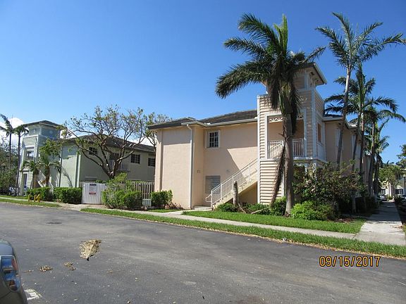 3rd image of 2630 NE 3rd Dr Unit 104
