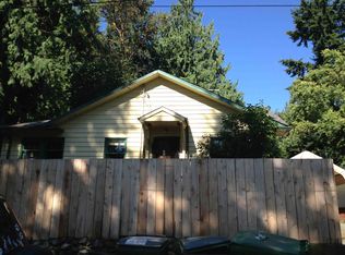 8907 20th Ave NE, Seattle, WA 98115