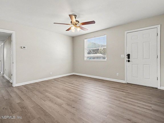 3rd image of 11325 SOFORENKO Drive