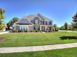 2711 Creek Manor Dr, Waxhaw, NC 28173