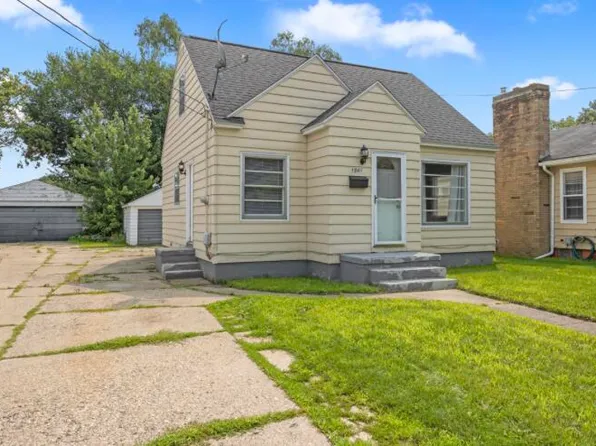 1844 Blandford Ave SW, Wyoming, MI 49519