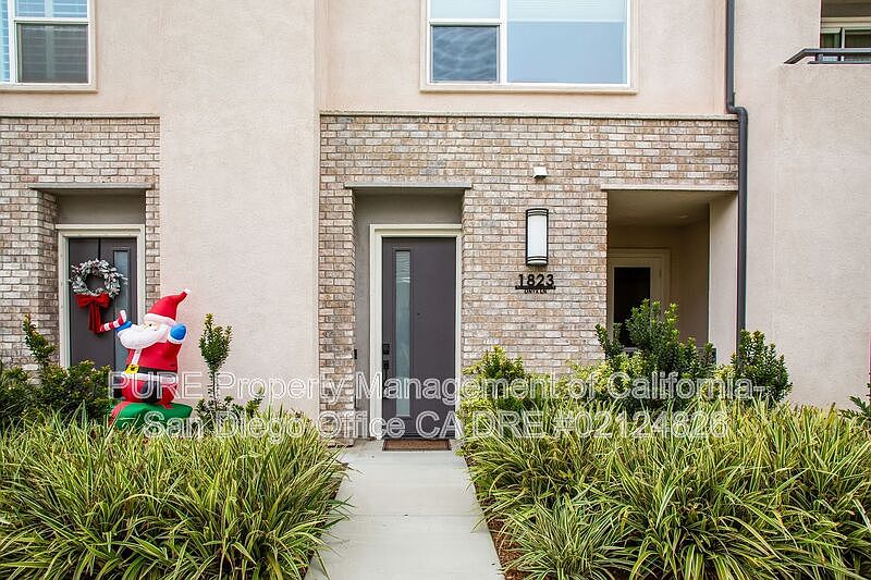 1st image of 1823 Onyx Ln