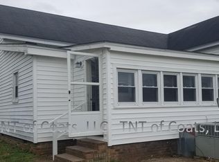 207 E Hamer St, Coats, NC 27521