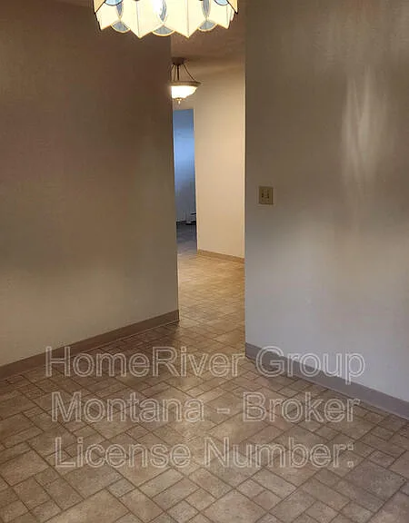 2627 Sunset Ln — Photo 7