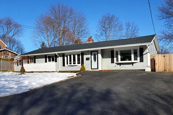 35 Trask Rd Peabody MA 01960 Zillow