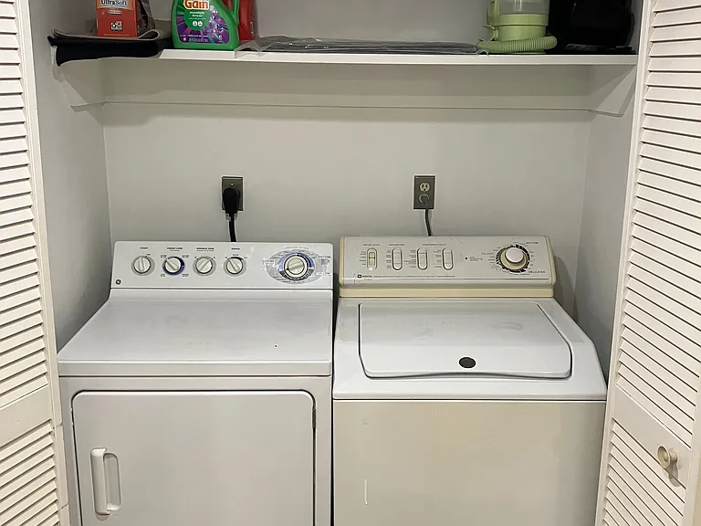 Laundry Center