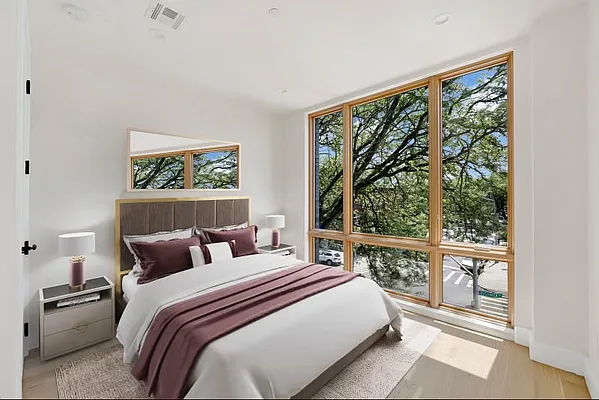 Rented by Oxford Property Group | media 1