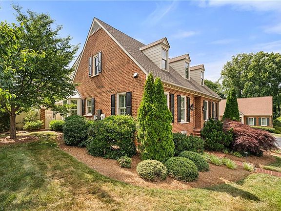 5th image of 138 Westhaven Cir
