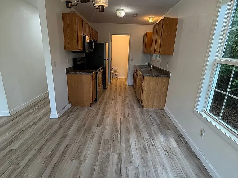 4031 White Oak Rd — Photo 10