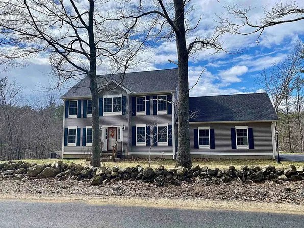 176 Harmony Rd, Northwood, NH 03261