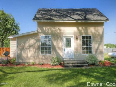 5969 Maple Hill Rd, Howard City, MI, 49329