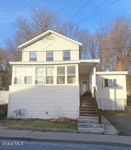 42 Warsaw Avenue, Mechanicville, NY, 12118