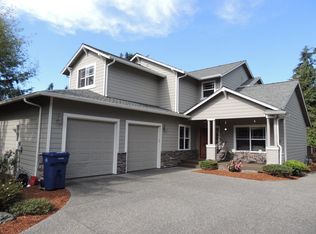 2410 42nd Pl, Anacortes, WA 98221
