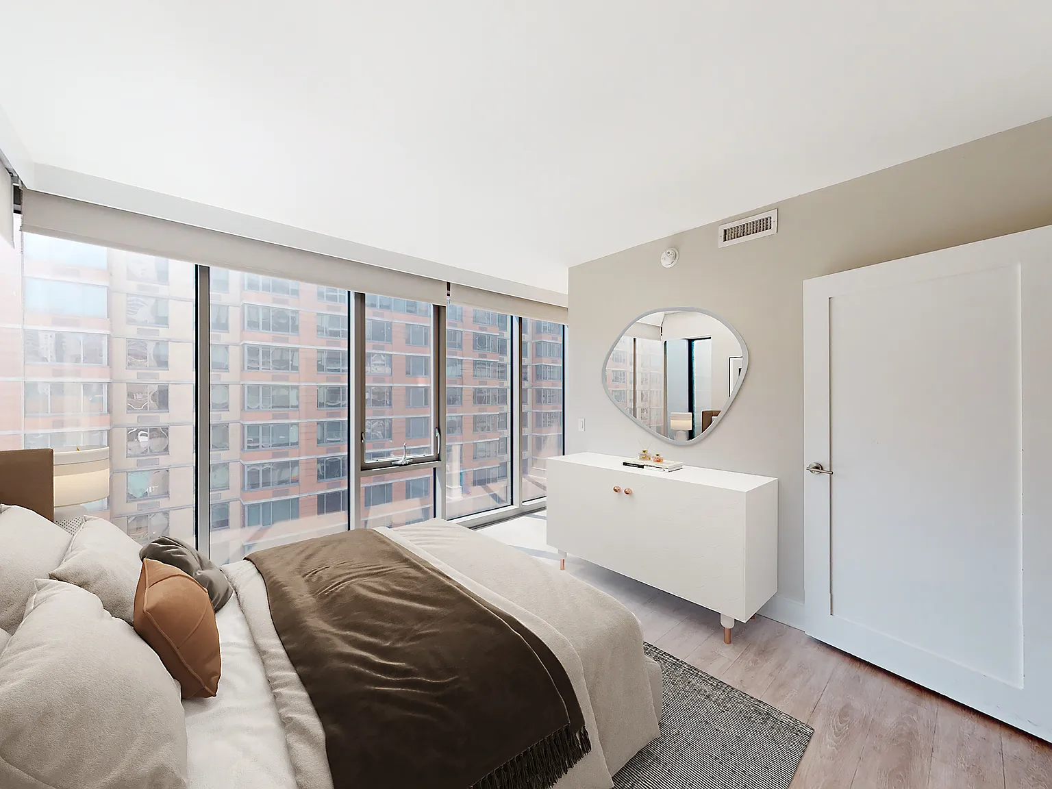 237 East 34th Street — Photo 2