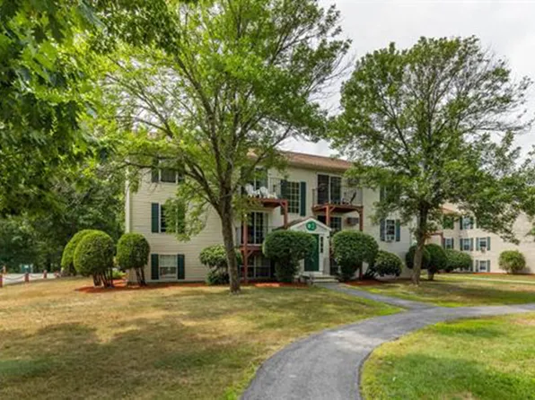 605 White Cedar Boulevard, Portsmouth, NH 03801