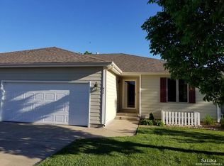 511 W Garfield St, Lindsborg, KS 67456