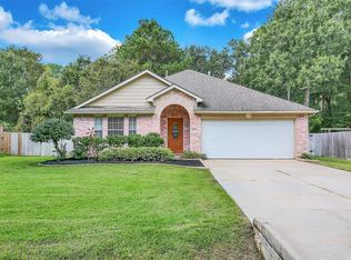 1015 Carson Dr, Magnolia, TX 77354
