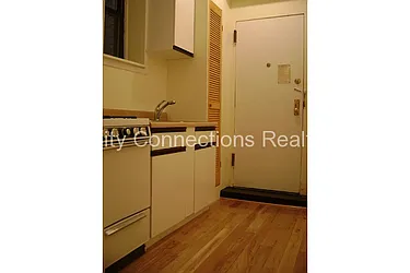 Rented by City Connections Realty