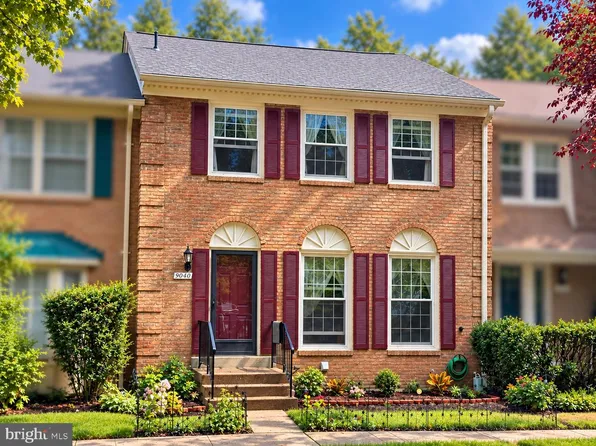 9040 Rosewall Ct, Springfield, VA 22152