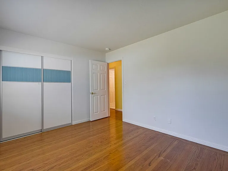 341 Hillsdale Ave — Photo 39