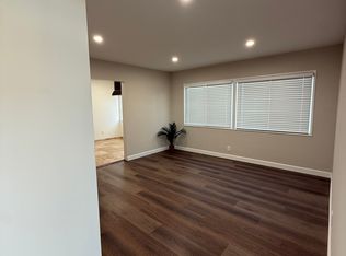 4900 W 98th St #1, Inglewood, CA 90301
