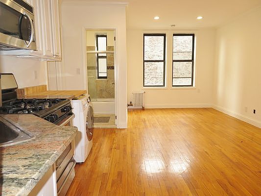 3rd image of 474 W 150th St #Kfl4