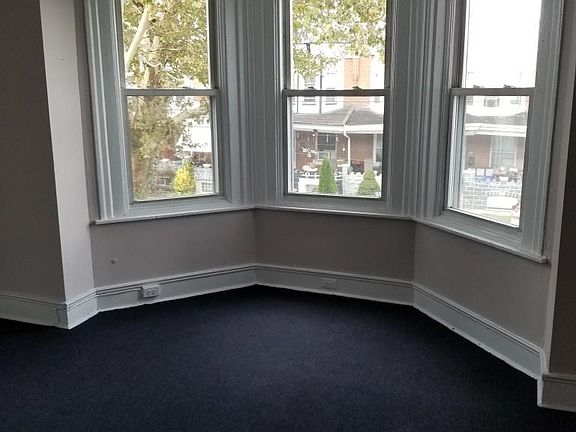 5th image of 5546 Catharine St