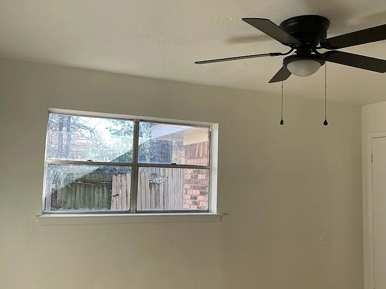 1802 Jay Cir #A — Photo 32