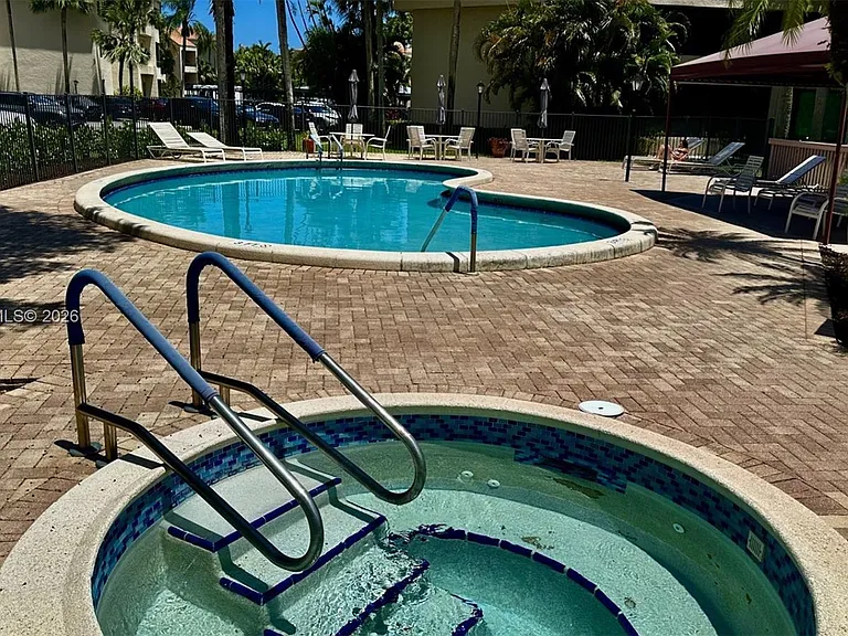 7472 La Paz Blvd #301 — Photo 24