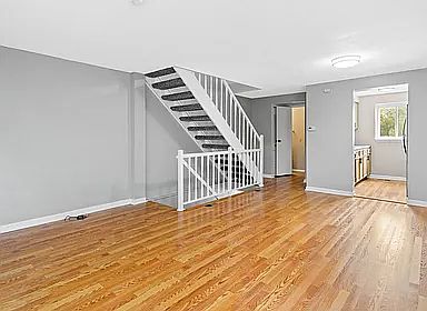 5th image of 233 Old Ridge Rd