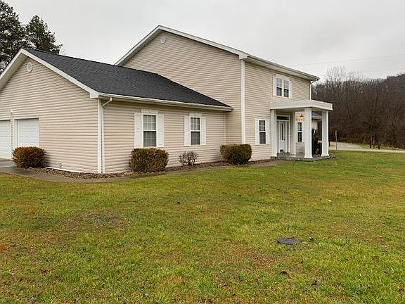 SIDE WITH 2 CAR GARAGE