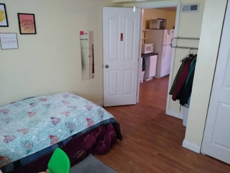 55 N College Way — Photo 26