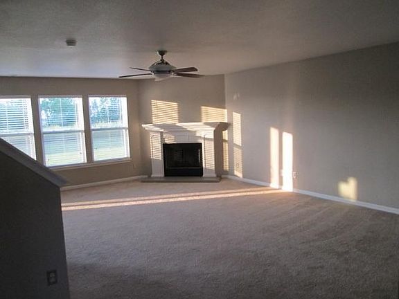 4th image of 10282 Crooked Stick Dr