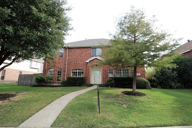 1st image of 1812 Lake Tawakoni Dr