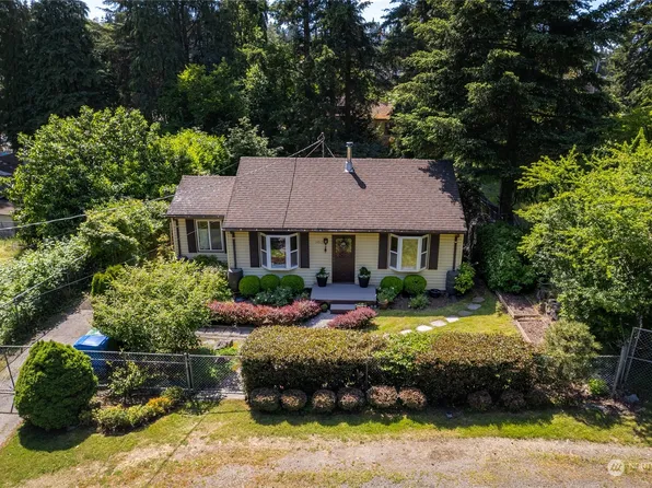 14515 6th Avenue NE, Shoreline, WA 98155