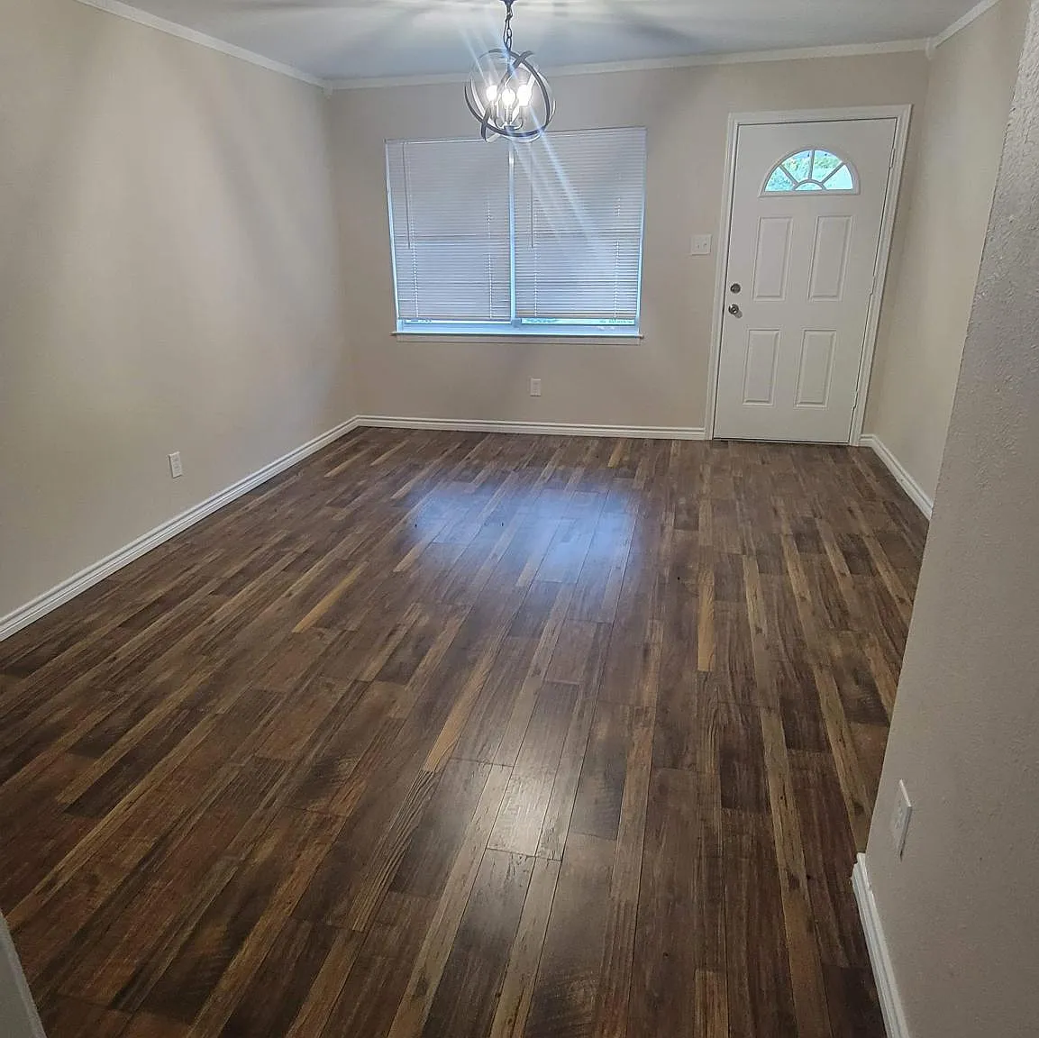 6324 Scotsdale Dr — Photo 3