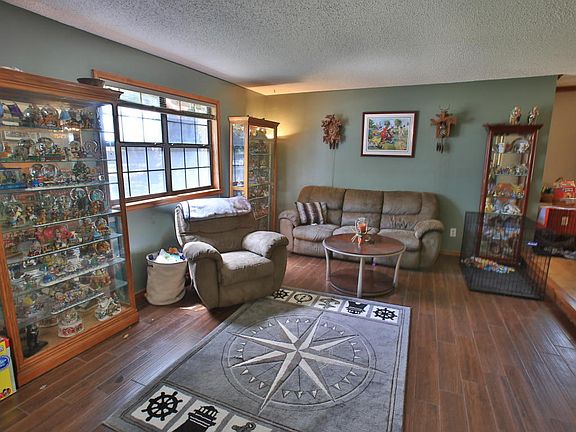 4th image of 816 Banbury Dr
