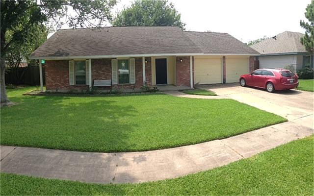 1st image of 2310 Lawrence Ln