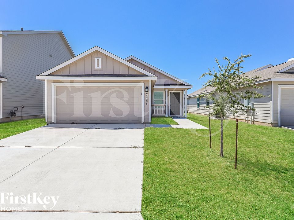 1st image of 2434 Double Oak Dr
